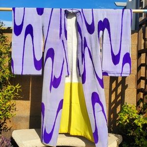 VINTAGE JAPANESE HANDSTITCHED TRADITIONAL SILK KIMONO